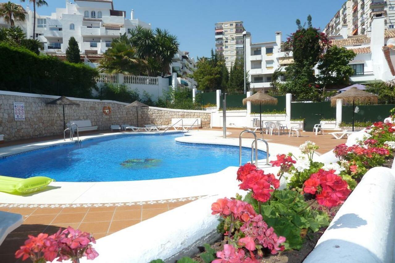 Apartamentos Pueblo Quinta Benalmadena Luaran gambar
