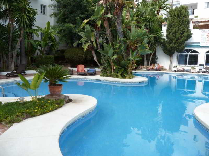 Apartamentos Pueblo Quinta Benalmadena Luaran gambar