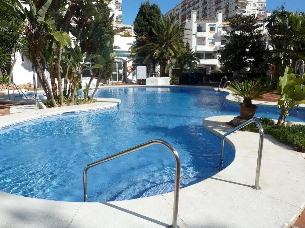 Apartamentos Pueblo Quinta Benalmadena Luaran gambar